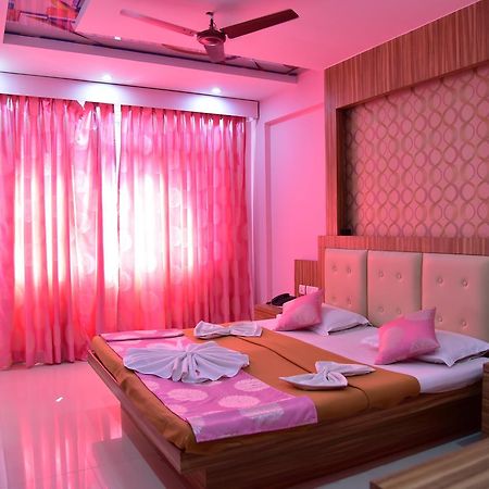 Hotel Sunrise Panaji Exterior photo