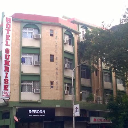 Hotel Sunrise Panaji Exterior photo