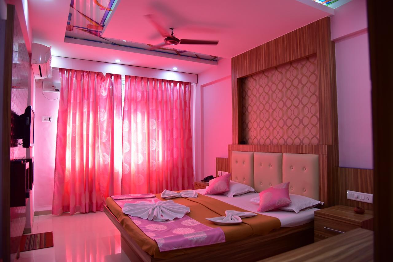Hotel Sunrise Panaji Exterior photo